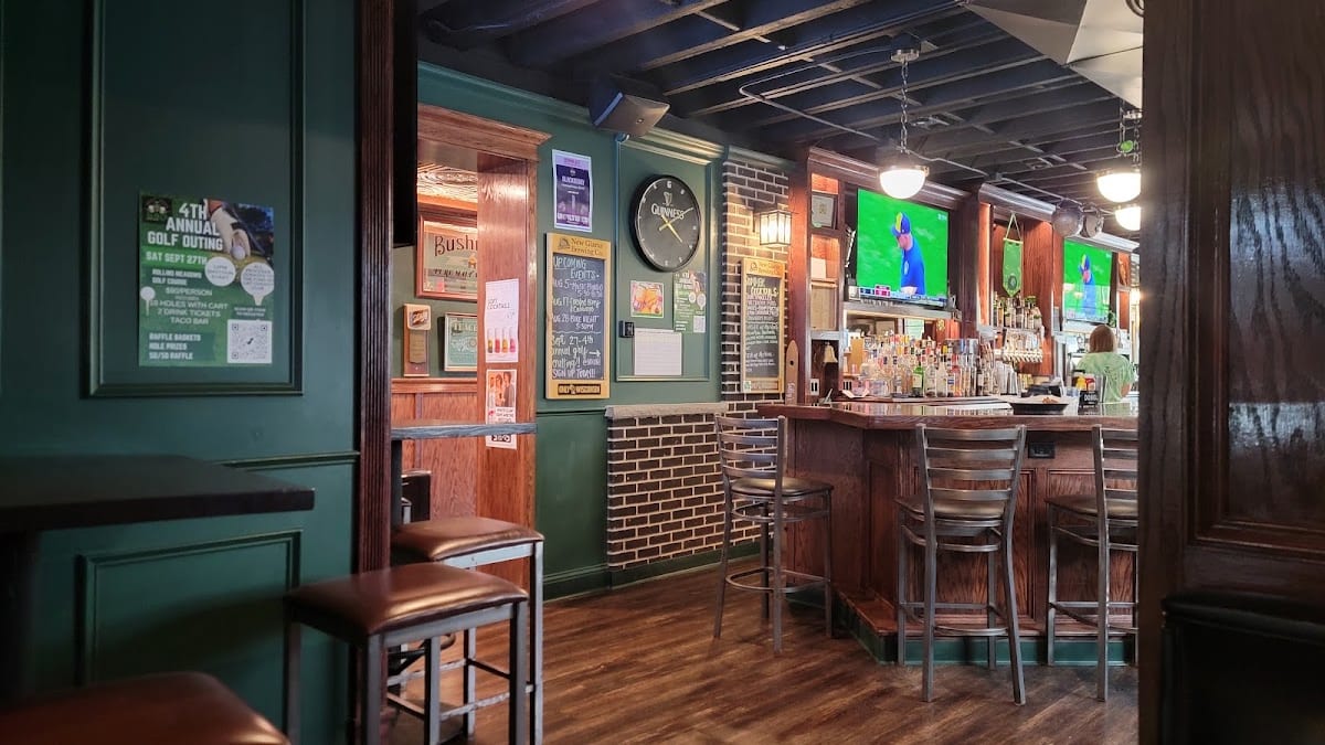 A cozy Irish pub, recently remodeled