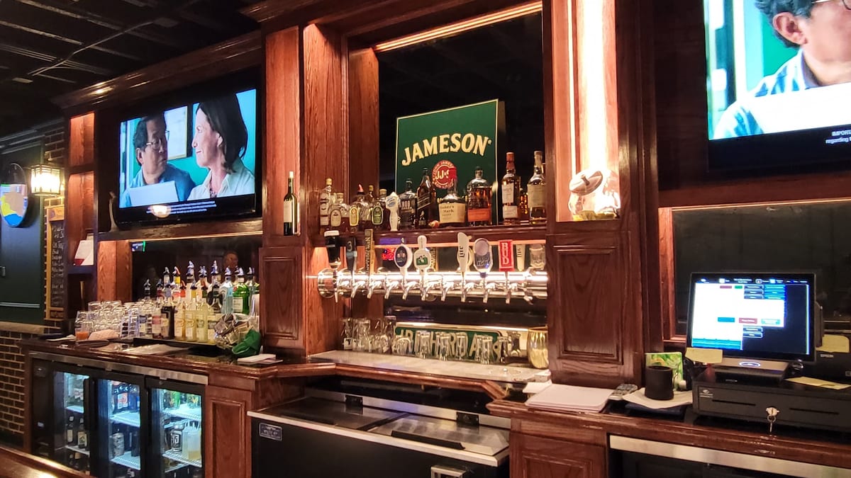 Happy hour at Sully's